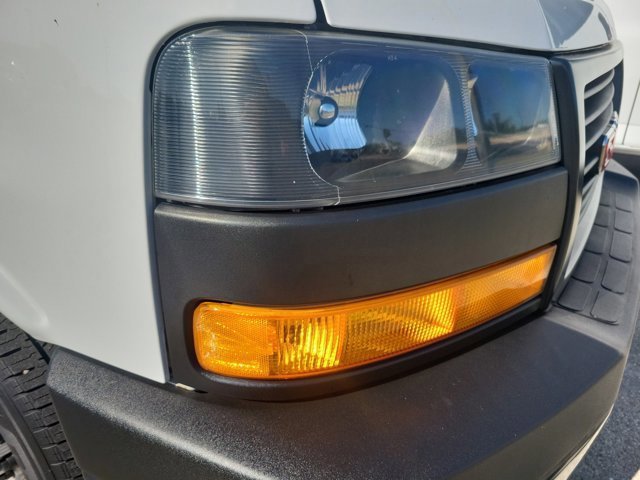 Used 2021 GMC Savana 2500 w/ Driver Convenience Package image 8