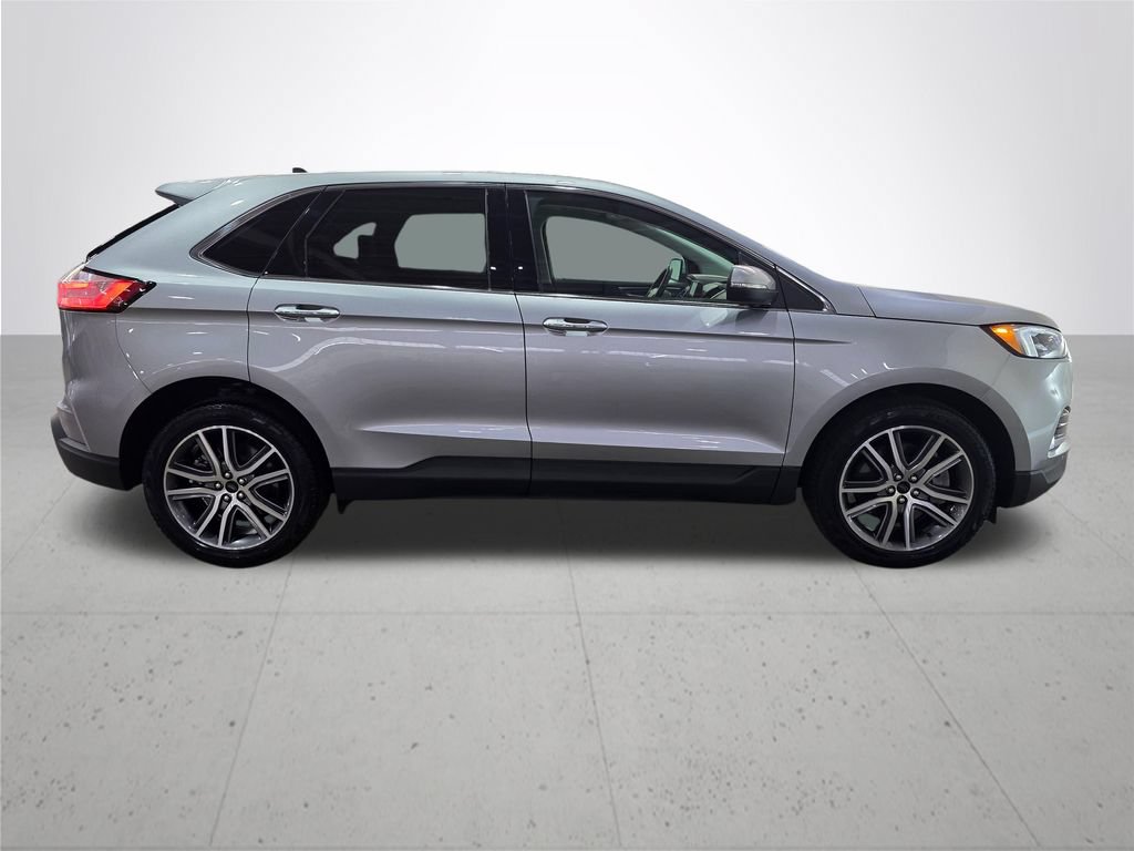 Certified 2024 Ford Edge Titanium w/ Equipment Group 301A AWD/4WD image 8
