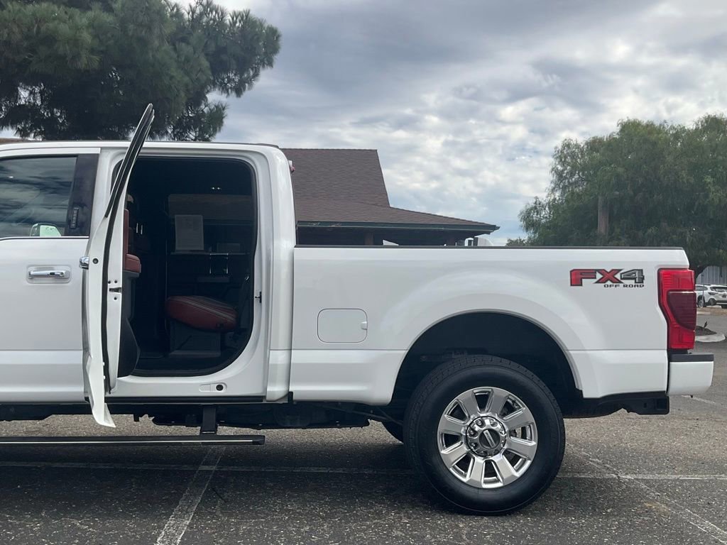 Certified 2022 Ford F350 Platinum w/ FX4 Off-Road Package image 60