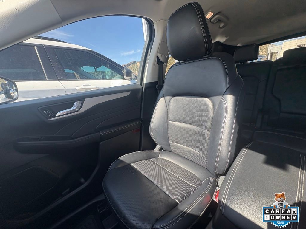 Certified 2021 Ford Escape SEL w/ Class II Trailer Tow Package image 23