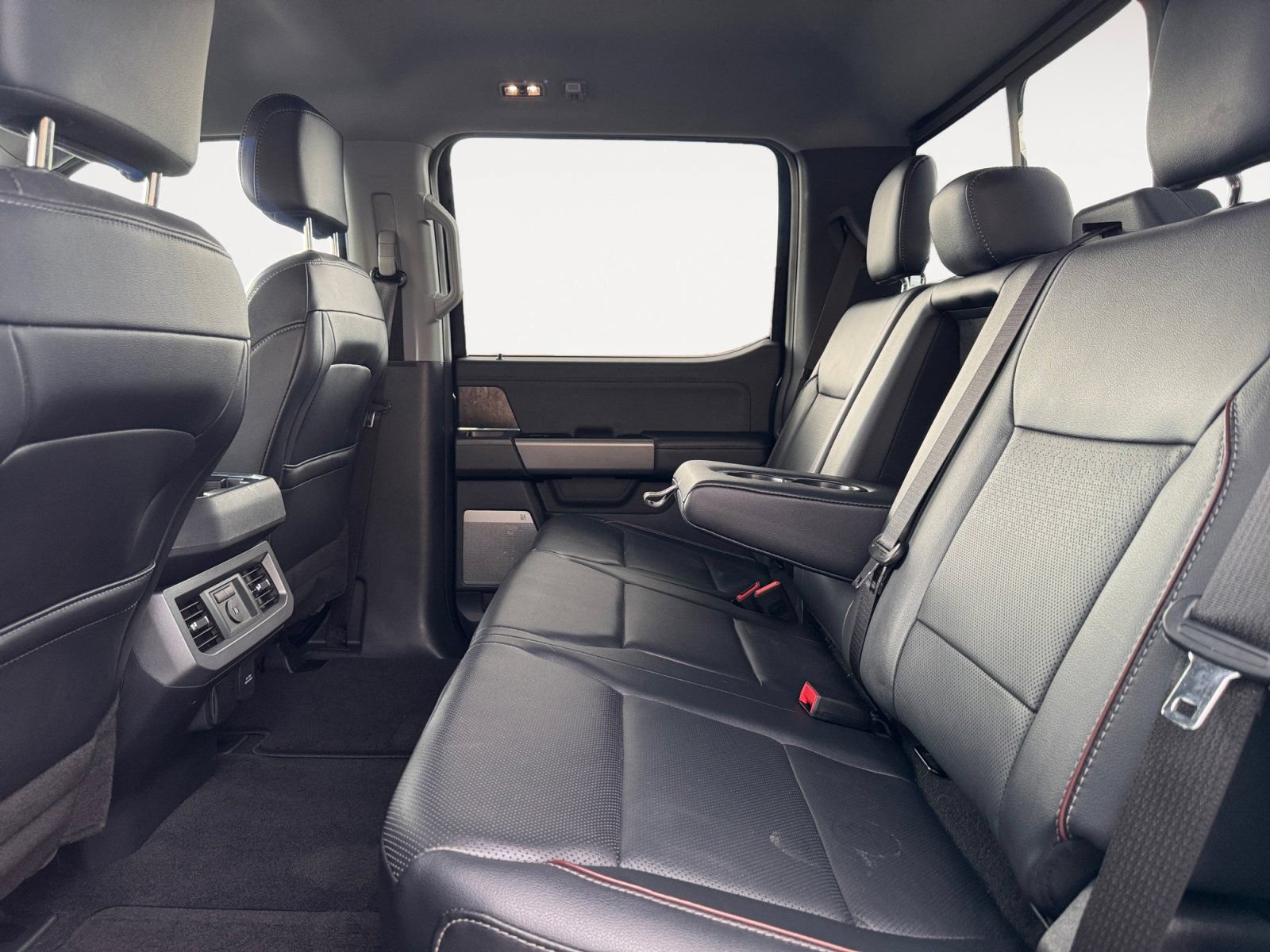 Certified 2023 Ford F250 Lariat w/ Lariat Ultimate Package AWD/4WD image 13