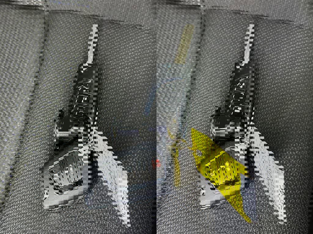 Used 2022 Toyota Corolla SE image 24