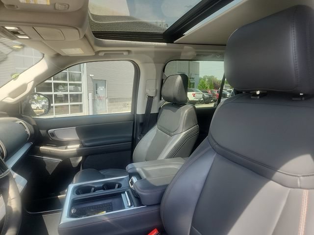 Certified 2025 Ford Expedition Active AWD/4WD image 22