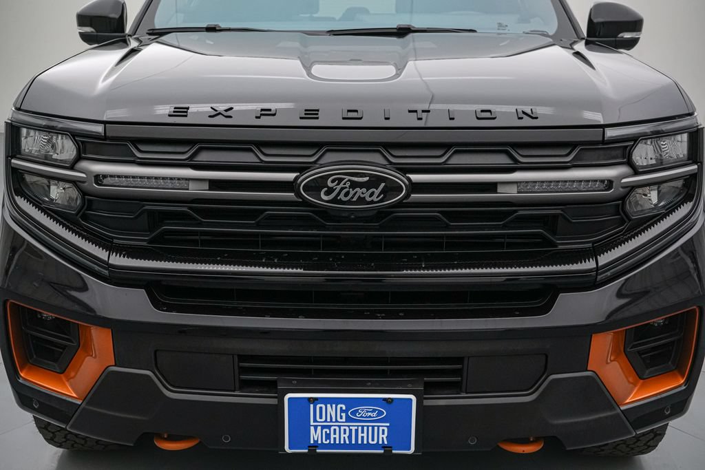 Certified 2025 Ford Expedition Tremor AWD/4WD image 11