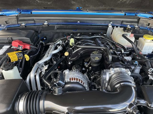 Used 2022 Jeep Gladiator Sport image 37