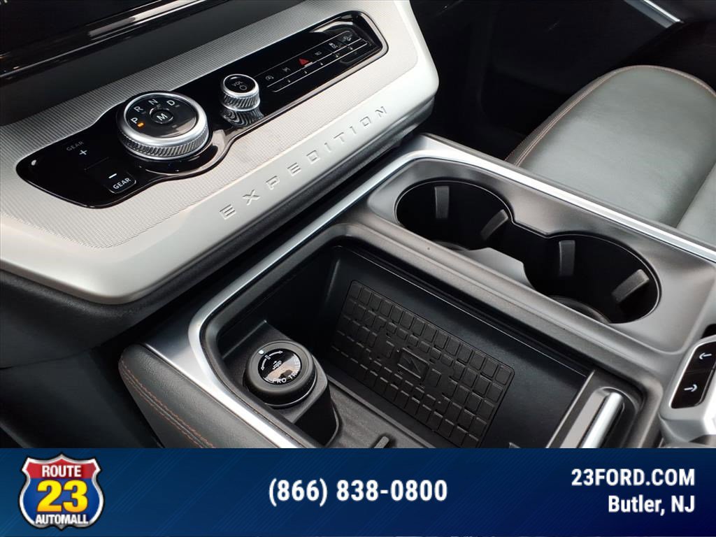Certified 2025 Ford Expedition Max Active image 21