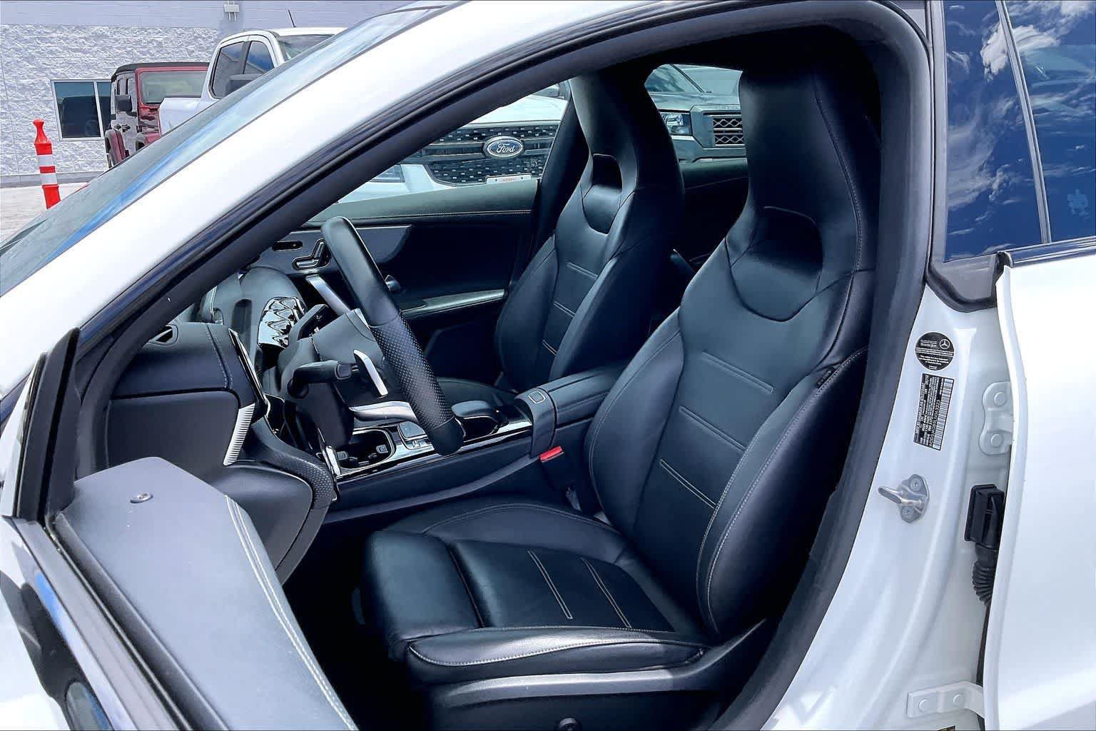 Used 2020 Mercedes-Benz CLA 250 image 11