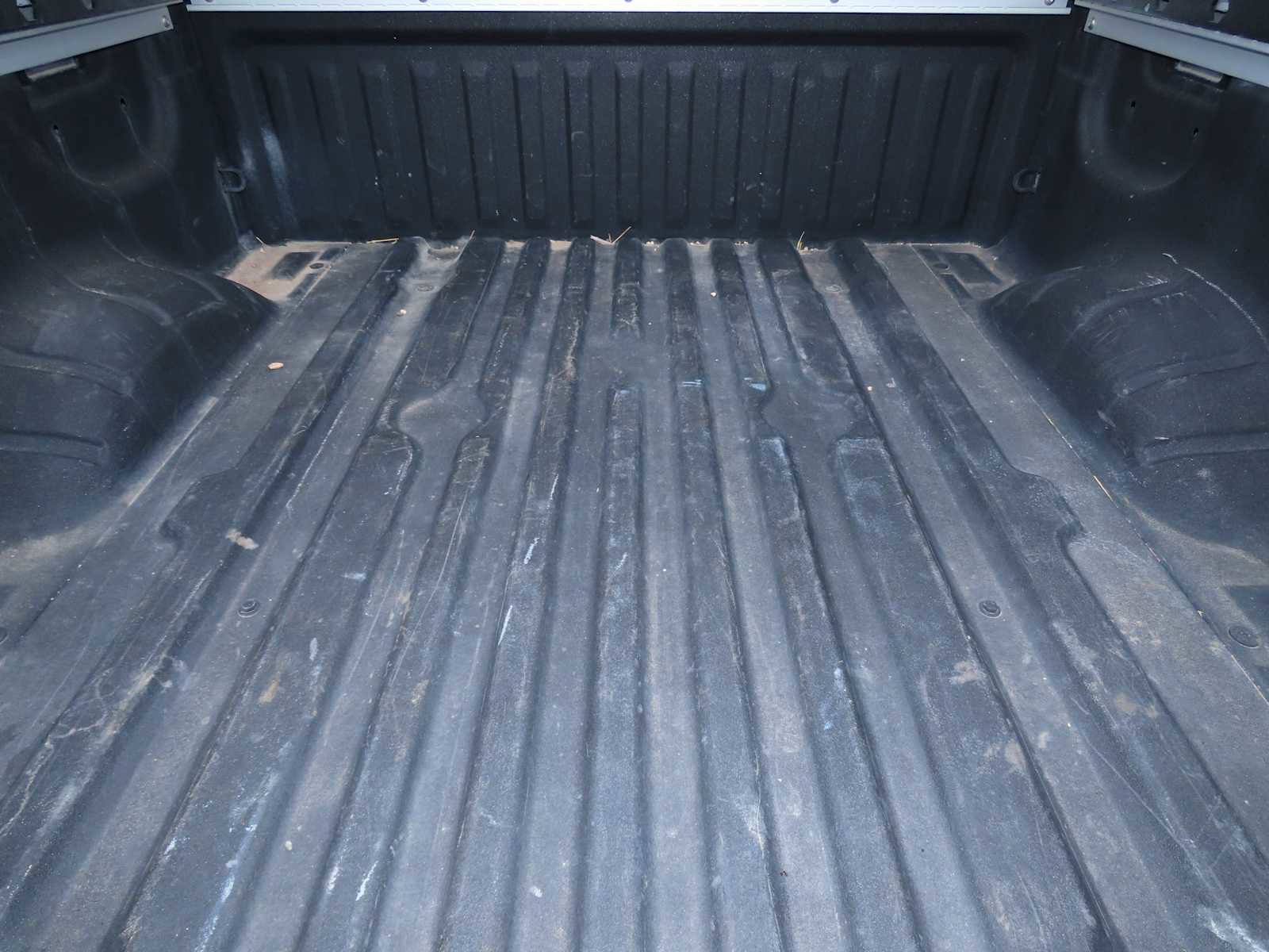 Used 2022 Nissan Titan PRO-4X w/ Pro-4x Convenience Package image 34