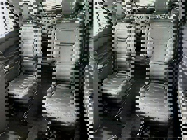 Certified 2022 Ford Explorer XLT w/ Equipment Group 202A image 11