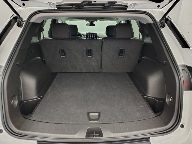 Used 2023 Chevrolet Blazer LT w/ LPO, Floor Liner Package AWD/4WD image 17
