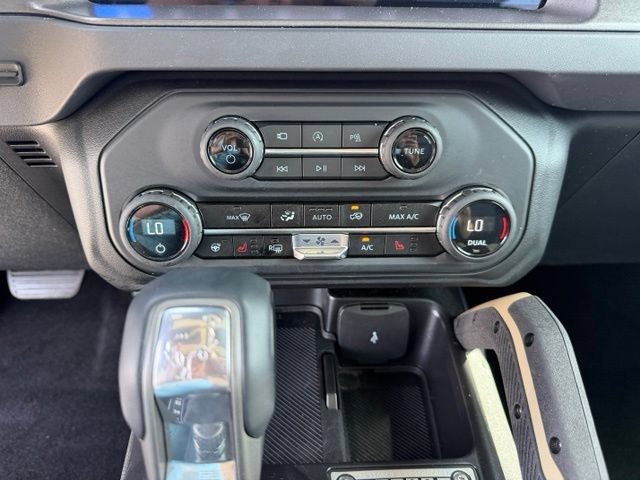 Certified 2025 Ford Bronco Badlands AWD/4WD image 17