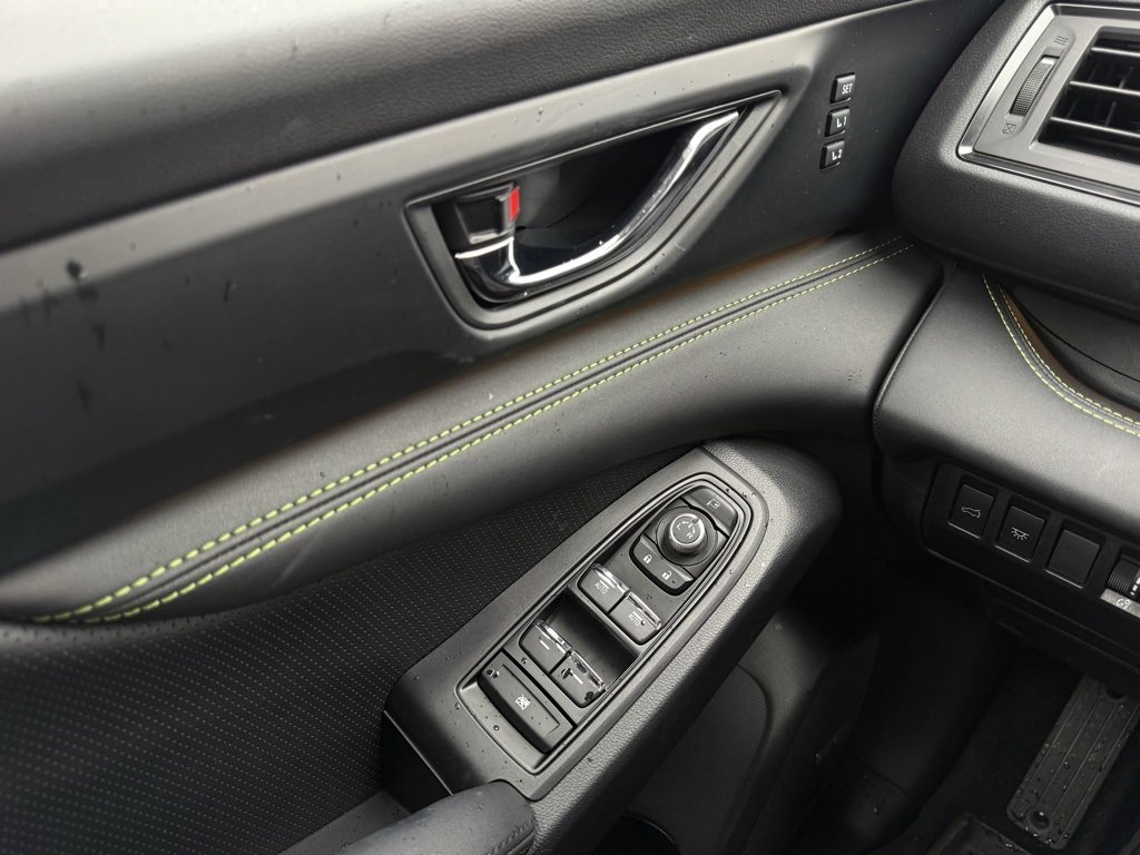 Used 2025 Subaru Ascent Bronze Edition image 12