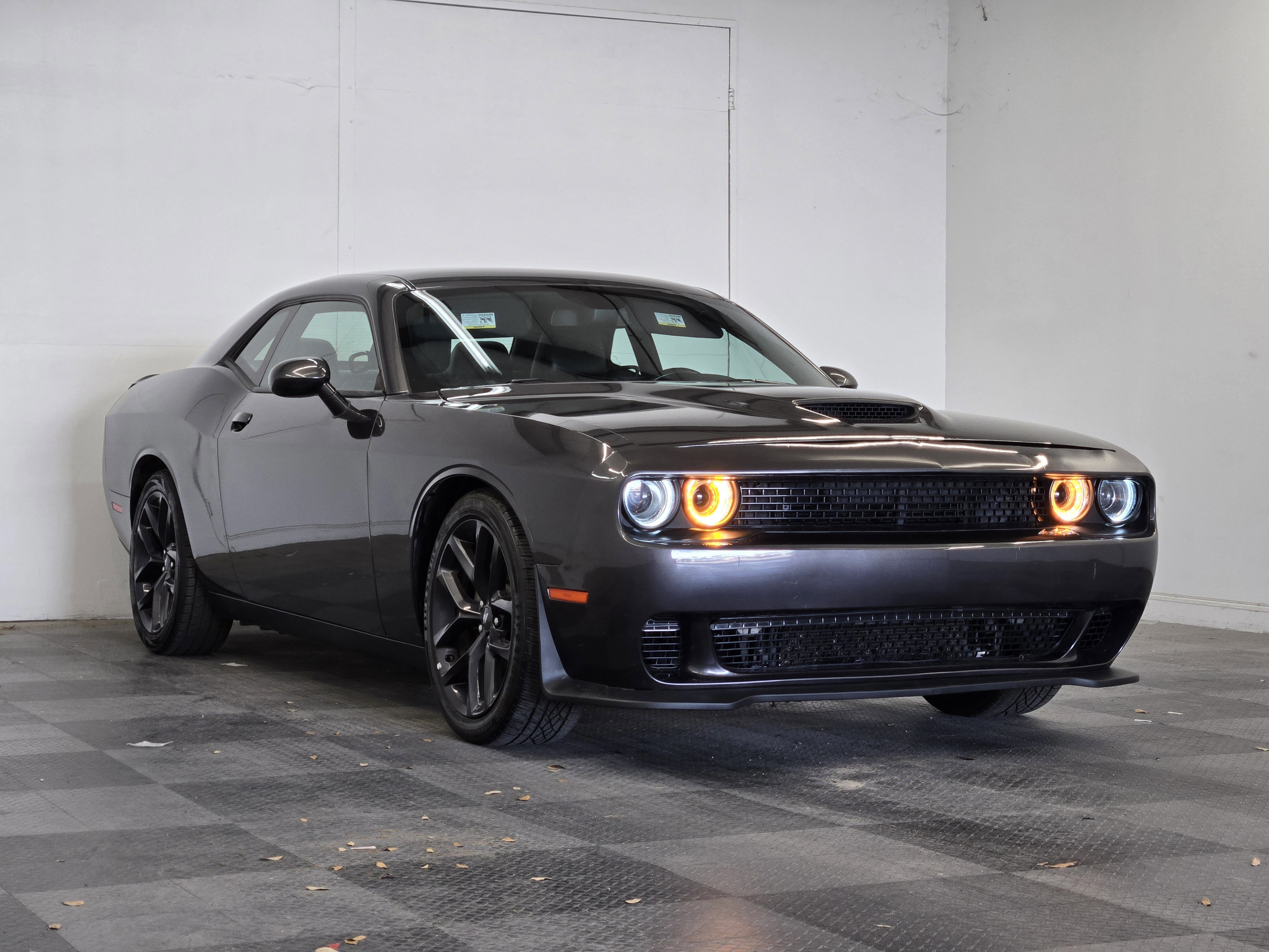 Used 2022 Dodge Challenger GT w/ Plus Package image 6