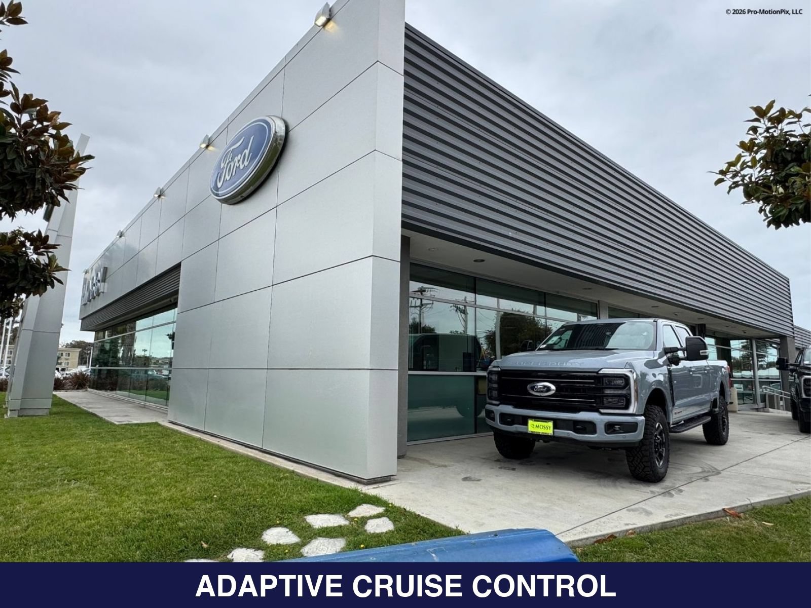 Certified 2024 Ford Explorer ST-Line w/ Class IV Trailer Tow Package AWD/4WD image 11