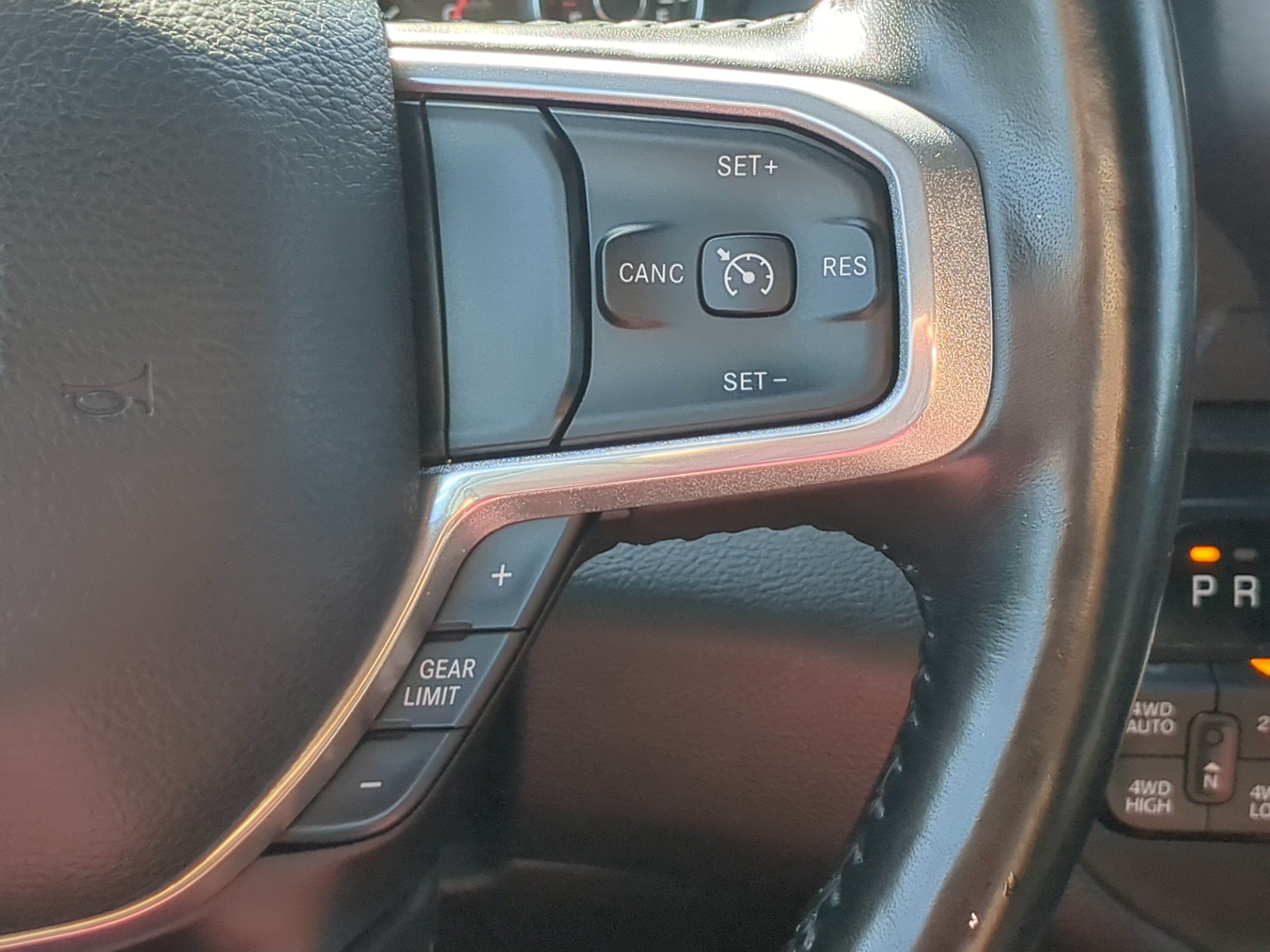 Used 2021 RAM 1500 Laramie w/ Sport Appearance Package AWD/4WD image 23