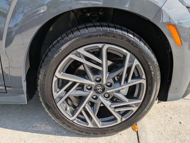 Used 2023 Hyundai Kona N Line image 11