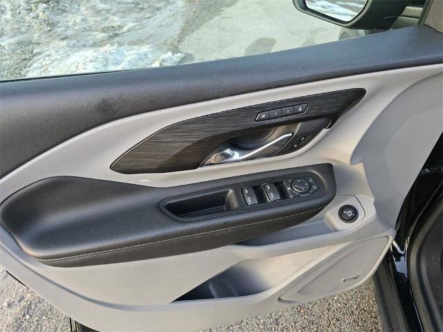Used 2022 GMC Terrain SLT w/ Infotainment Package II image 24