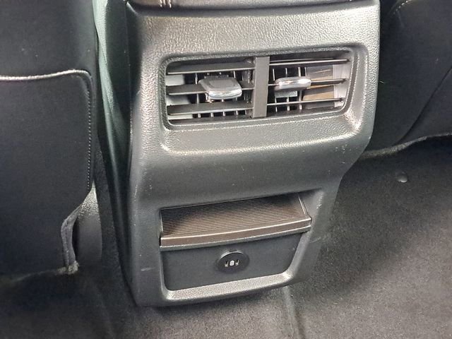 Certified 2023 Ford Edge ST image 24