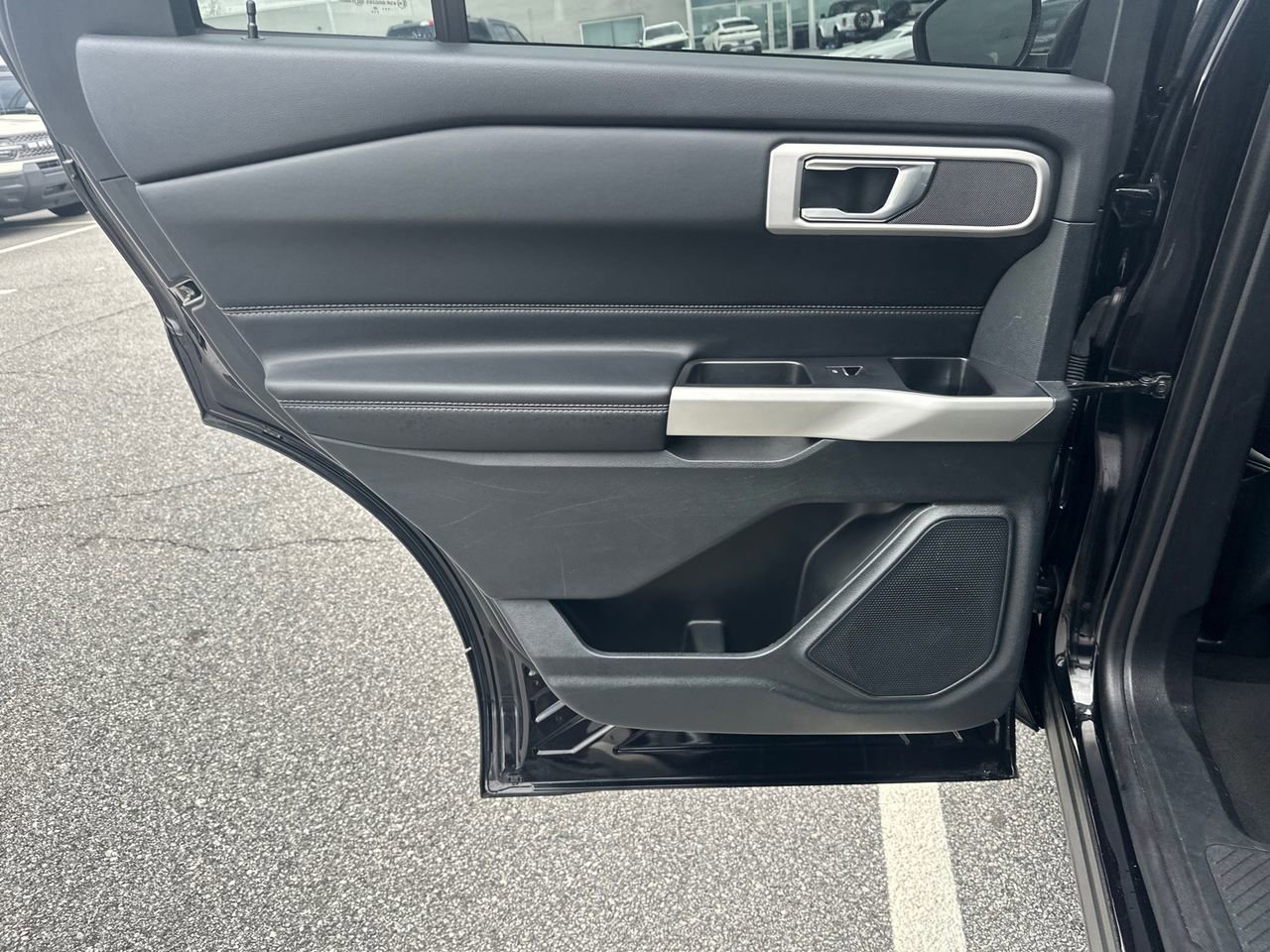 Certified 2022 Ford Explorer XLT w/ Equipment Group 202A image 24