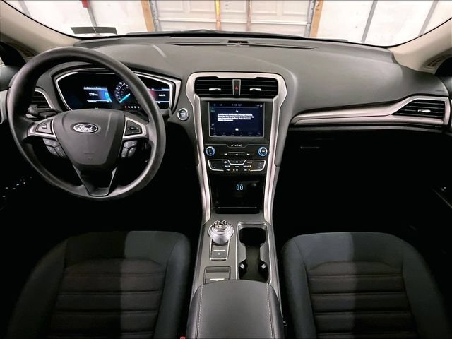 Certified 2019 Ford Fusion SE FWD image 14