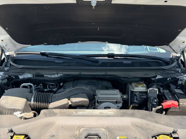 Used 2022 Jeep Wagoneer Series III w/ Rear Seat Video Group 1 AWD/4WD image 15