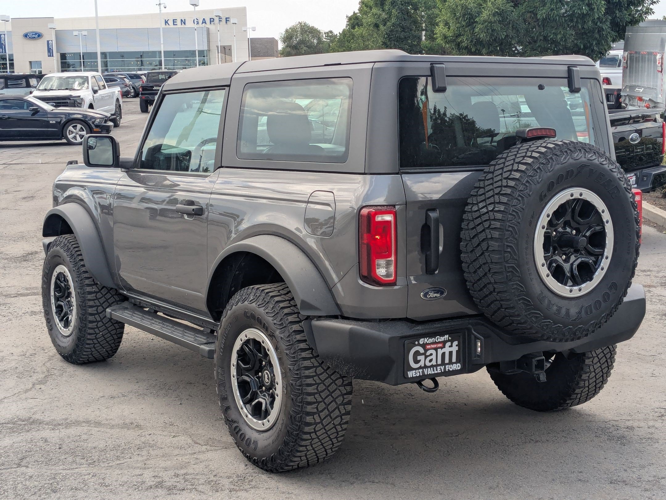 Certified 2022 Ford Bronco 2-Door w/ Sasquatch Package AWD/4WD image 8