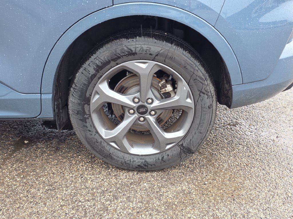 Certified 2024 Ford Escape ST-Line AWD/4WD image 13