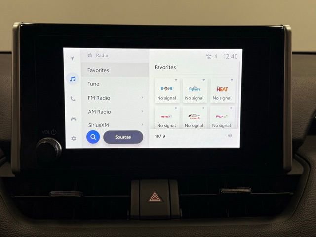 Used 2023 Toyota RAV4 XLE image 24