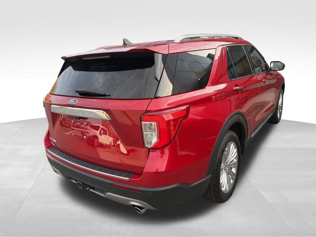 Certified 2022 Ford Explorer Limited w/ Equipment Group 301A image 9