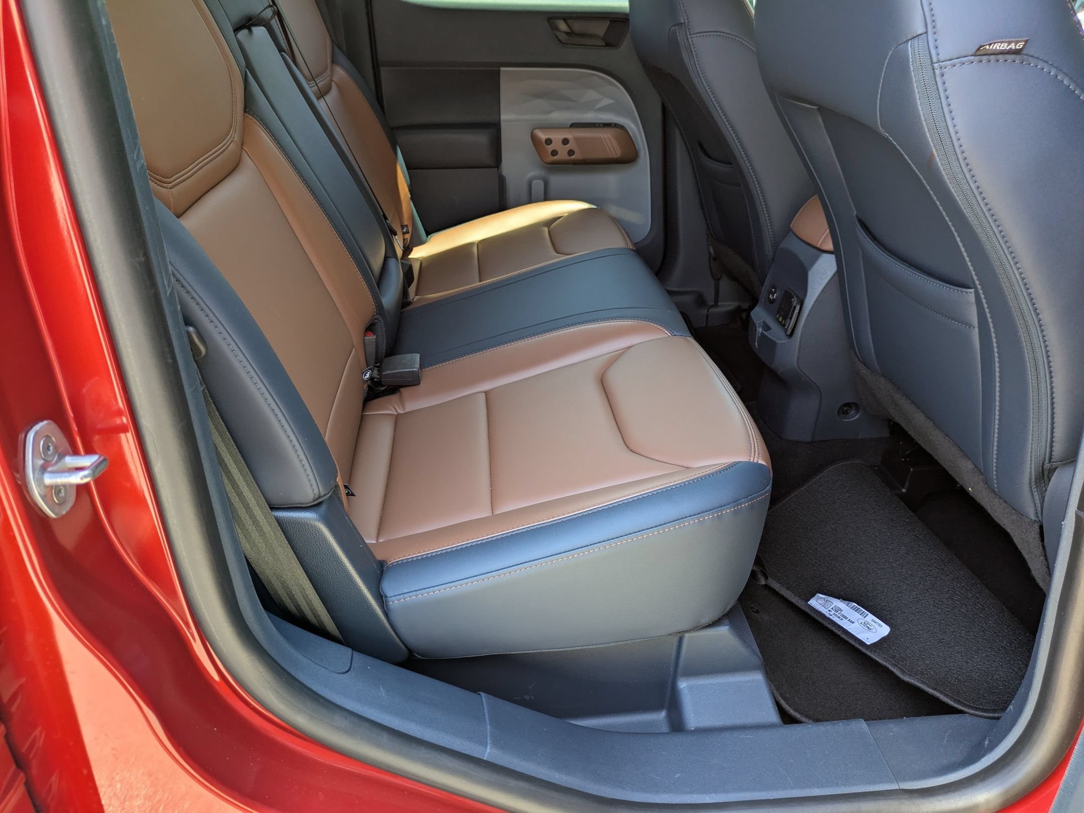 Certified 2023 Ford Maverick Lariat w/ Lariat Luxury Package FWD image 35