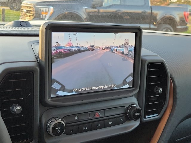 Certified 2024 Ford Bronco Sport Outer Banks w/ Tech Package AWD/4WD image 23