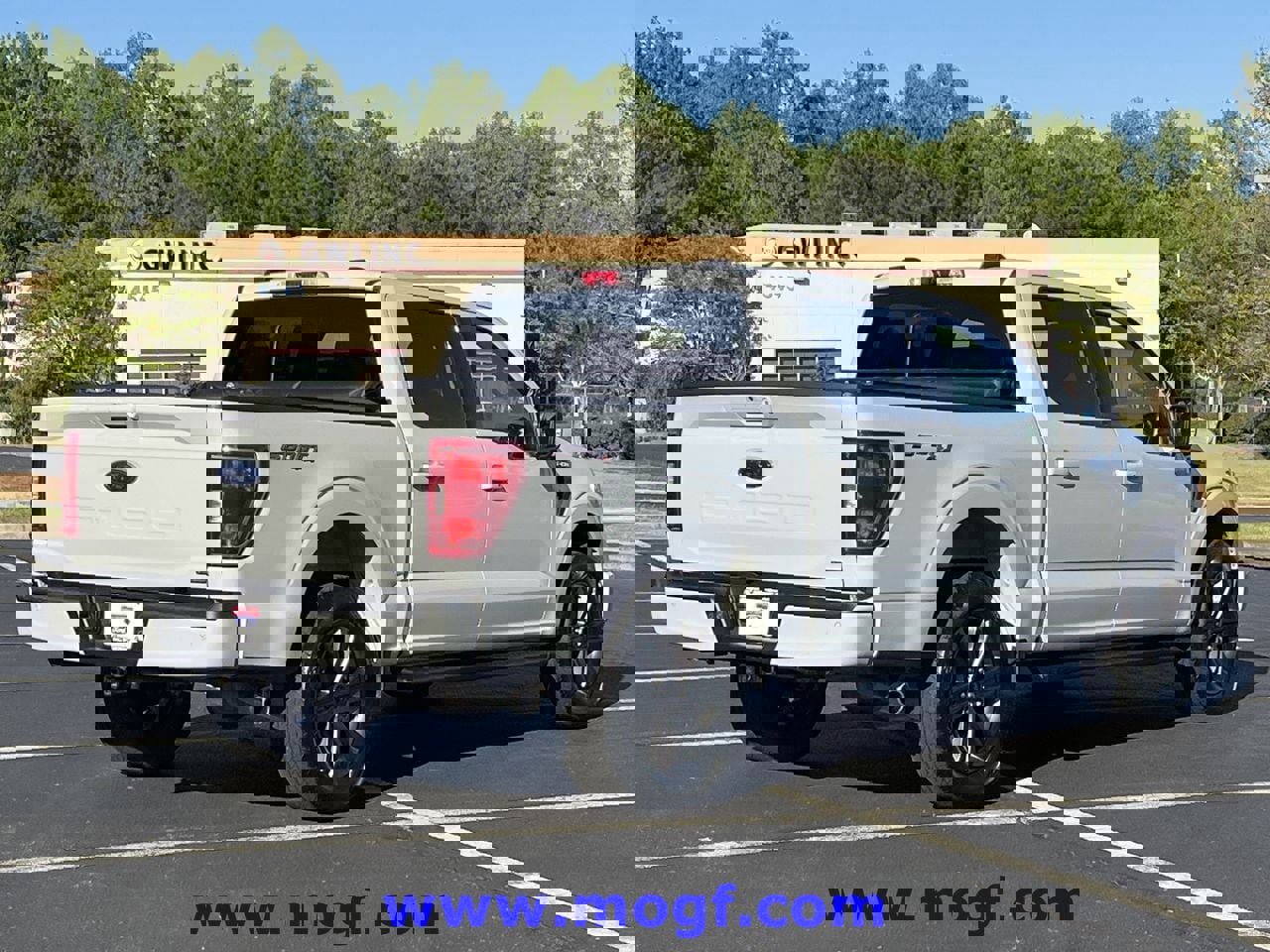 Certified 2023 Ford F150 XLT w/ Equipment Group 302A High image 4