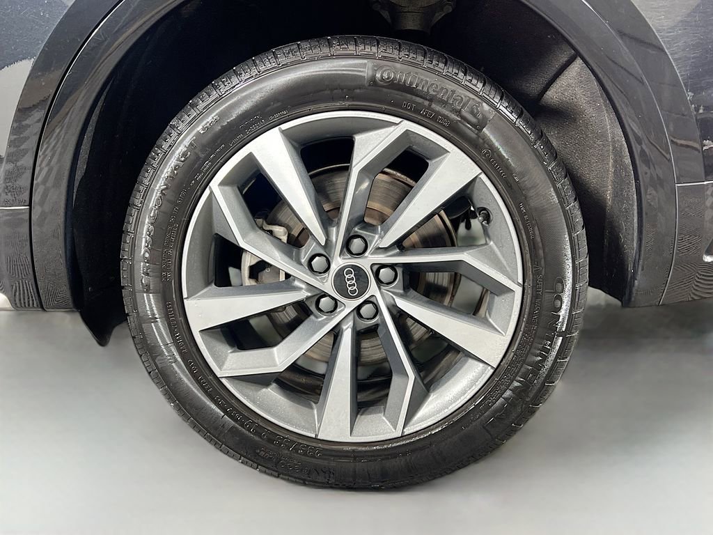 Used 2021 Audi Q5 2.0T Premium w/ Convenience Package AWD/4WD image 36