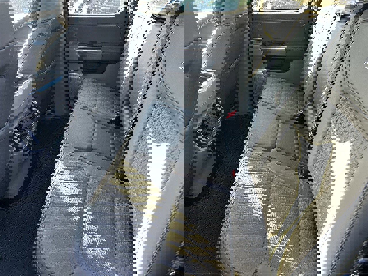 Certified 2024 Ford F150 Platinum w/ Equipment Group 703A Plus image 8