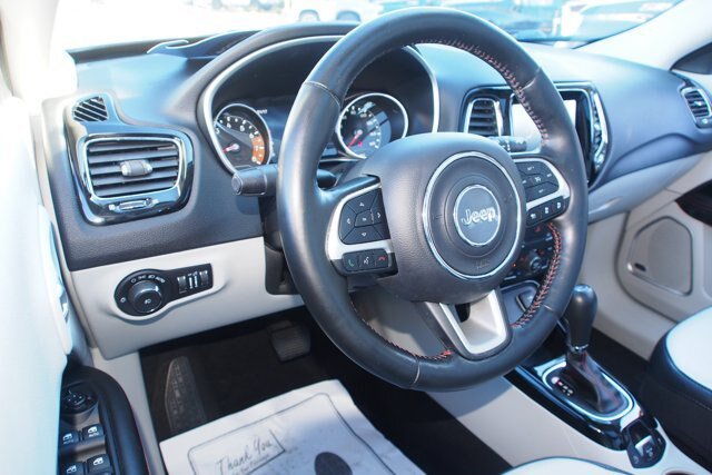 Used 2021 Jeep Compass Limited w/ Sun and Sound Group FWD image 17