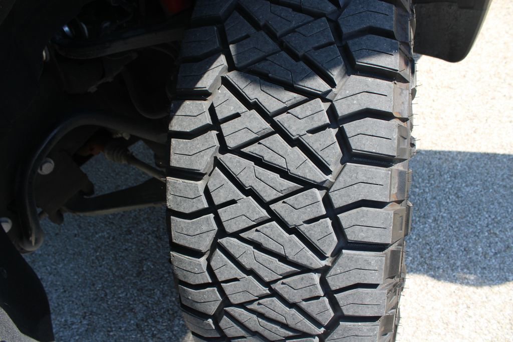 Used 2025 Chevrolet Silverado 2500 LTZ w/ LTZ Convenience Package image 24