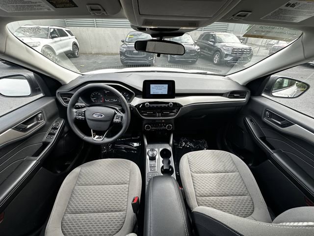 Certified 2022 Ford Escape SE w/ Convenience Package AWD/4WD image 16