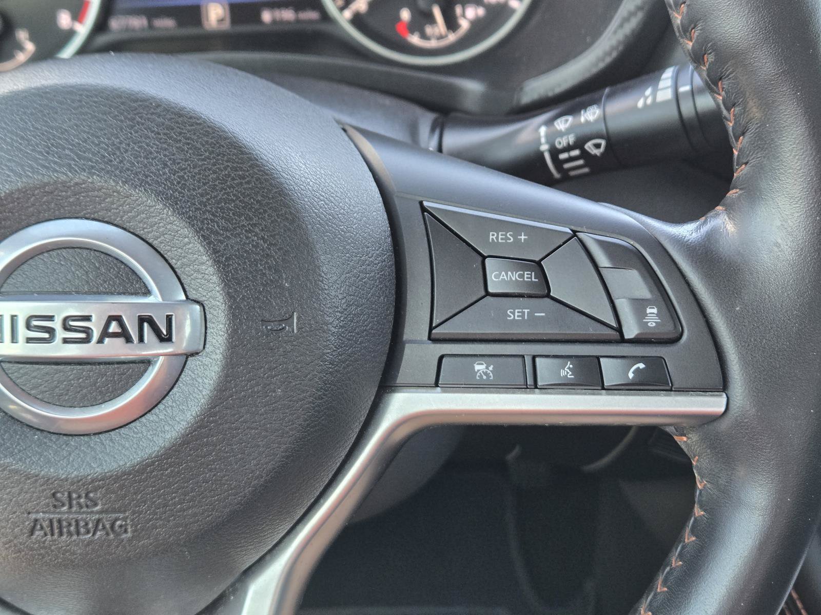 Used 2021 Nissan Sentra SR w/ SR Premium Package FWD image 24
