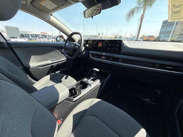 Used 2025 Kia K4 FWD image 13