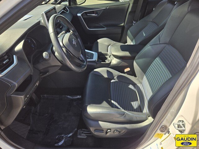 Used 2019 Toyota RAV4 XSE AWD/4WD image 11