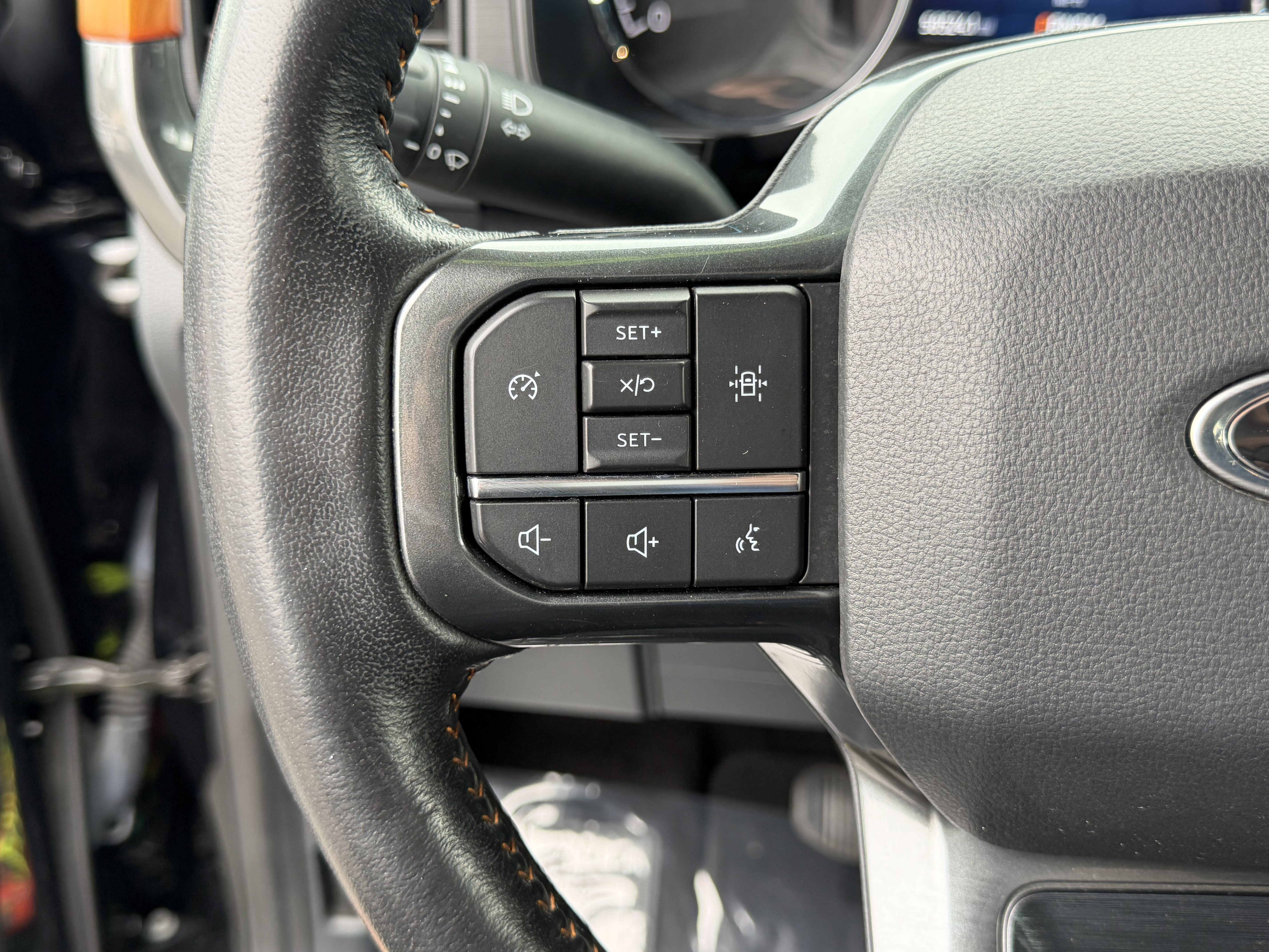 Certified 2022 Ford F150 Tremor w/ Equipment Group 401A Mid AWD/4WD image 18