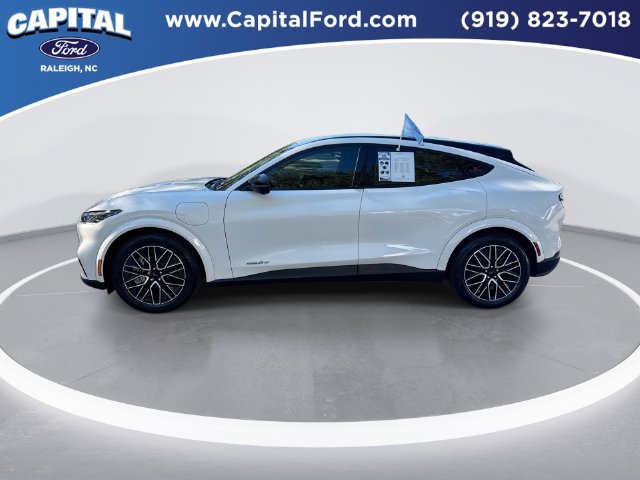 Certified 2025 Ford Mustang Mach-E Premium RWD image 5