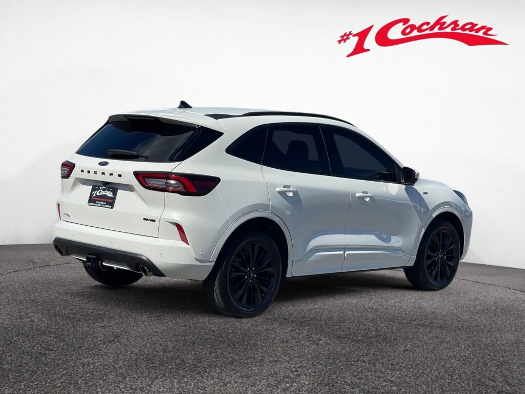 Certified 2023 Ford Escape ST-Line Elite w/ Premium Technology Package AWD/4WD image 27