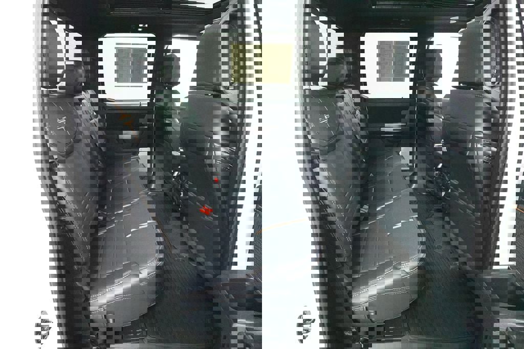 Certified 2023 Ford F150 Platinum w/ FX4 Off-Road Package image 32