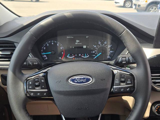 Certified 2022 Ford Escape SE w/ Cold Weather Package FWD image 31