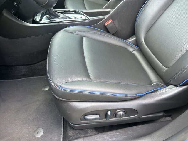 Used 2025 Buick Encore GX Sport Touring w/ Advanced Technology Package FWD image 15