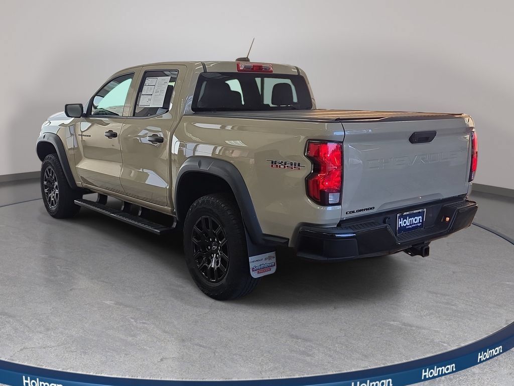 Used 2024 Chevrolet Colorado Trail Boss w/ Advanced Trailering Package AWD/4WD image 6