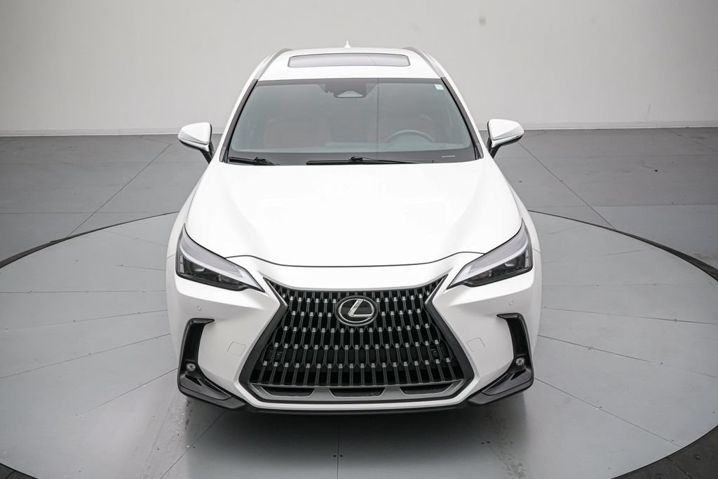 Used 2024 Lexus NX 250 FWD image 9