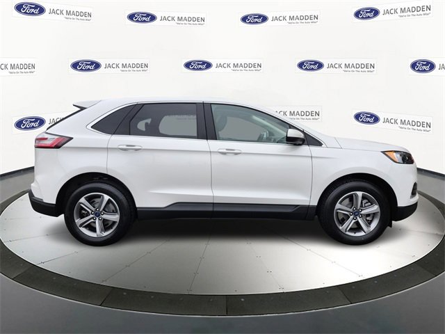 Certified 2022 Ford Edge SEL w/ Convenience Package image 2