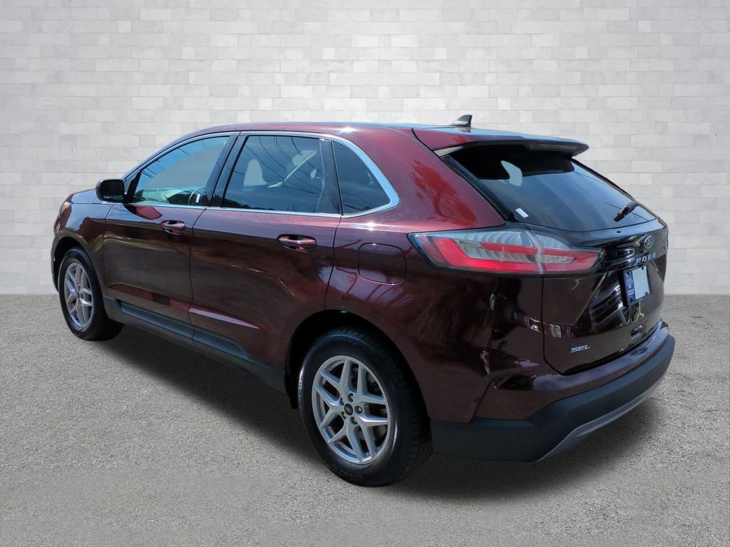 Certified 2024 Ford Edge SEL image 3